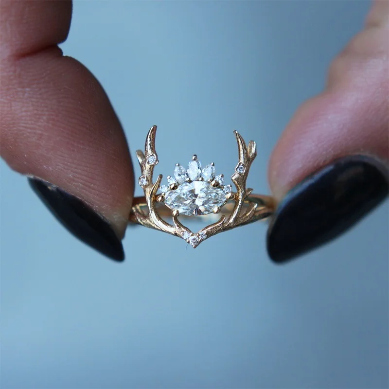 

2022 New Fashion Cute Elk Antlers Ring Set with Glass Filled Jewelry Birthday Gift Jewelry Accessories for Women Free Shipping