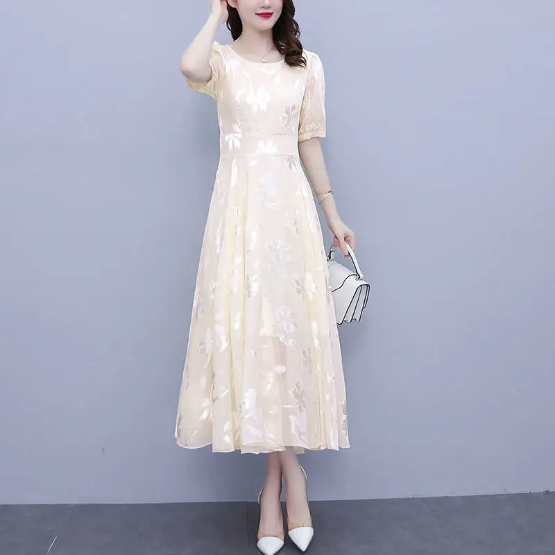 

Летнее шифоновое платье, женское летнее платье, новинка 2022, весенне-летнее темпераментное длинное платье с закрывающей талией