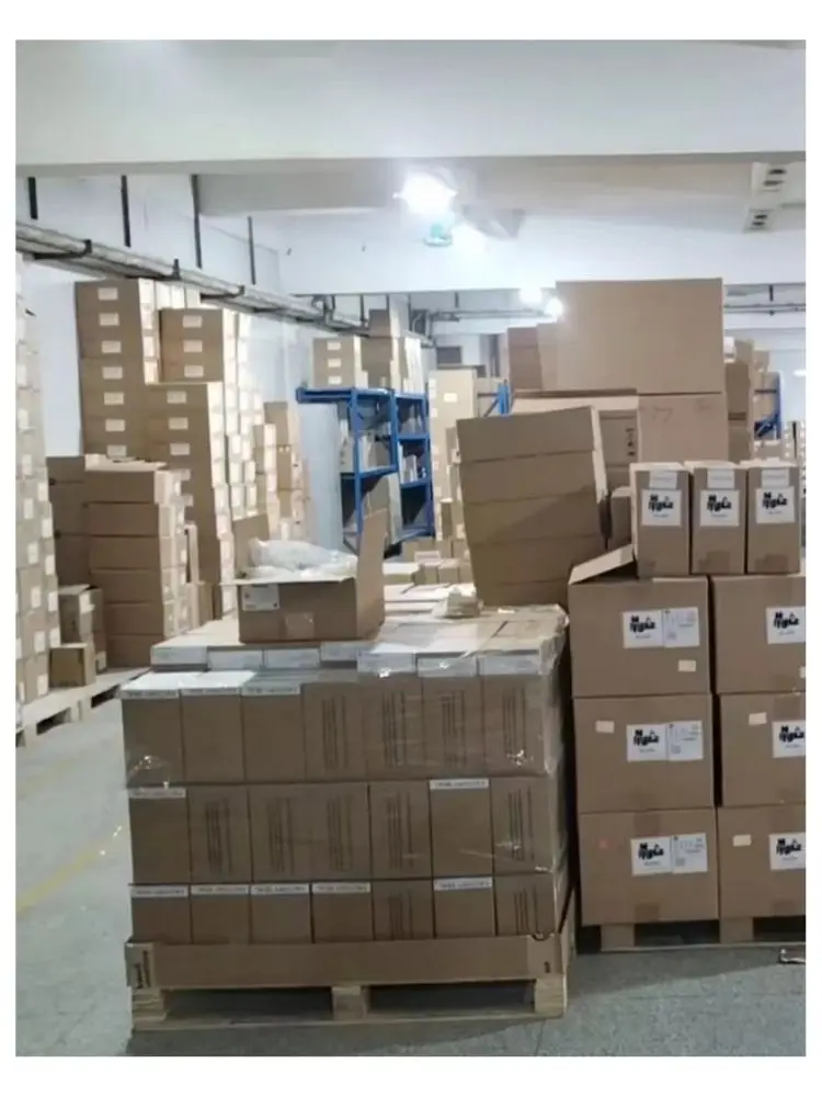 Совершенно новый ПЛК 5069-IF8 Быстрая доставка