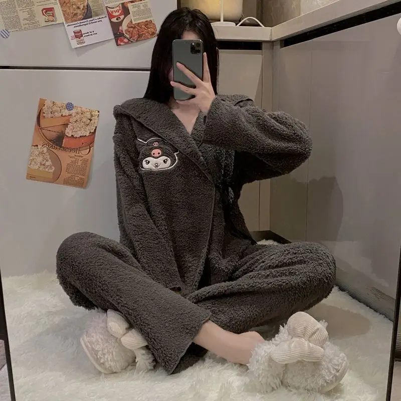 

Kawaii Sanrioed Kuromi Pachacco милые Мультяшные утолщенные теплые флисовые пижамы Осень и зима новый домашний комплект одежды
