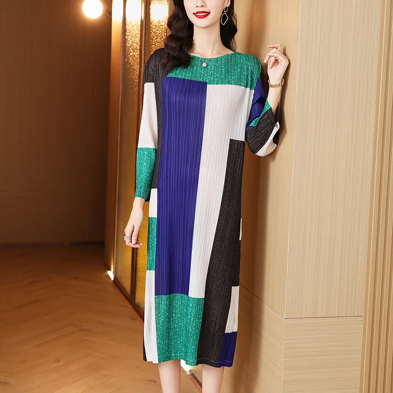 

Новое модное Плиссированное Платье с принтом для ранней весны 2022