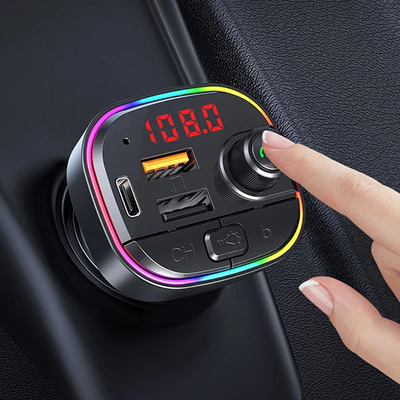 

Автомобильный FM-трансмиттер с поддержкой Bluetooth 5,0 и 3 USB-портами