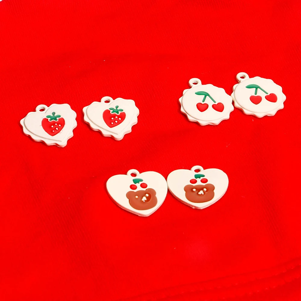 

10 шт./лот дизайн «сделай сам» для изготовления ювелирных изделий, сережек, браслетов или ожерелий, эмалированные Подвески ручной работы с клубничным вишневым медведем