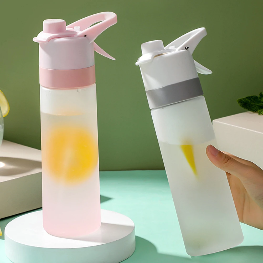 

0.65L Sports Water Bottle Portable Water Bottles Fitness Bike Drinking Cup Summer Cold Drink Jug for Gym Travel Camping