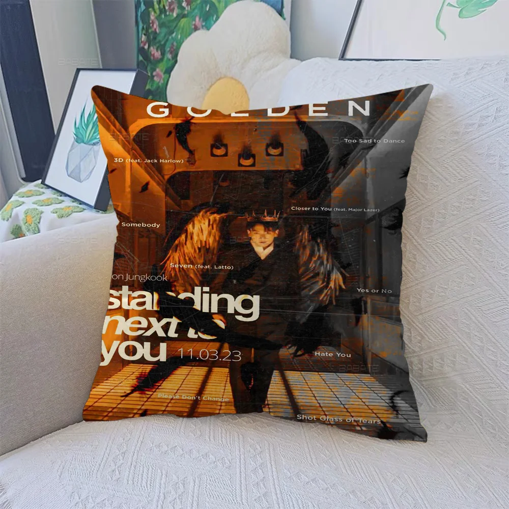 Декоративная подушка MINISO Jungkook 45x45 см