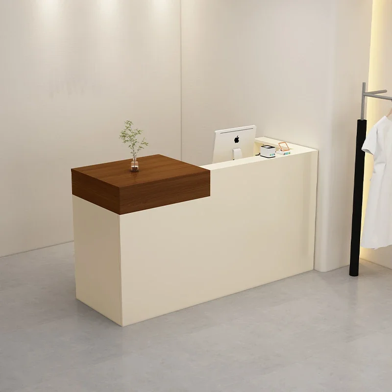 Стойка регистрации салона красоты Магазин одежды Современная стойка Модная