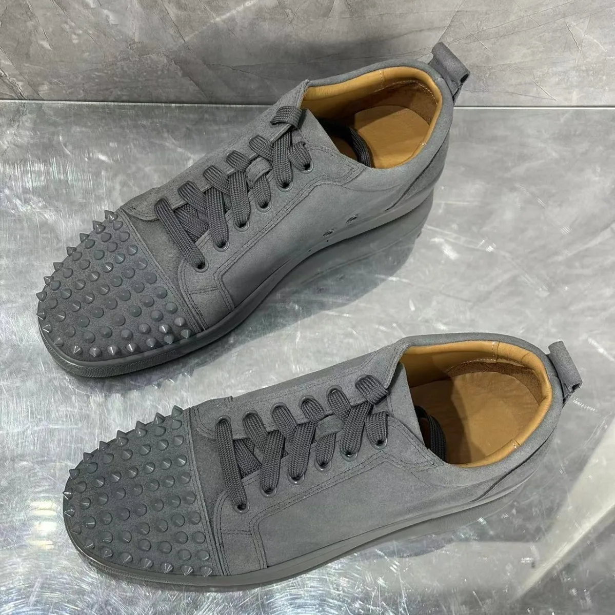 Внешняя торговля новая мужская обувь с вышивкой из ивовых ногтей модная кожаная