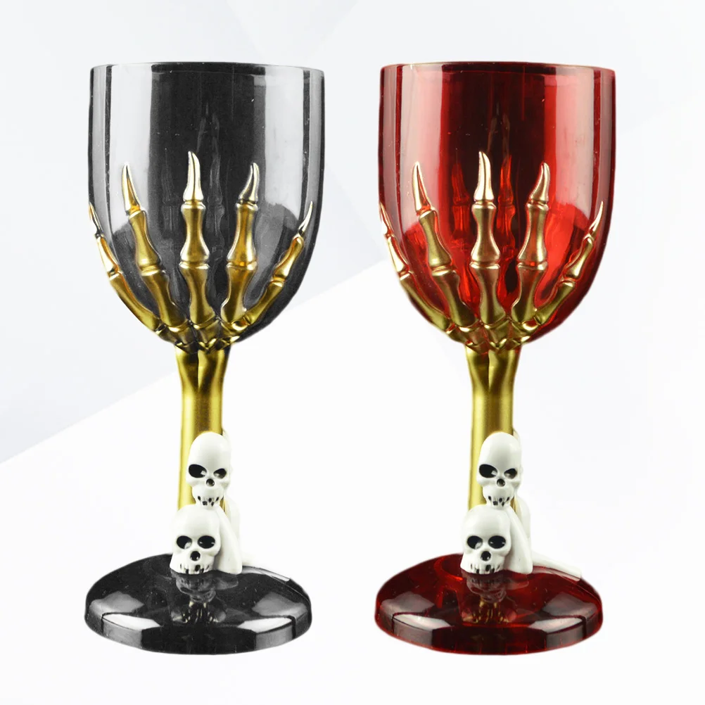 

2pcs Halloween Plastic Goblet Claw Decor Plastic Goblet Prop for Bar KTV Store (Non-Luminance Pattern, Random Color)