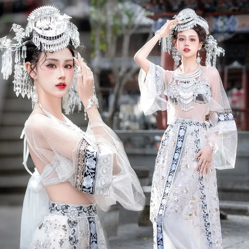 Новая одежда Miao' S Girl Miao Xishuangbanna Yunnan Dali летняя для фотосъемки в этническом стиле