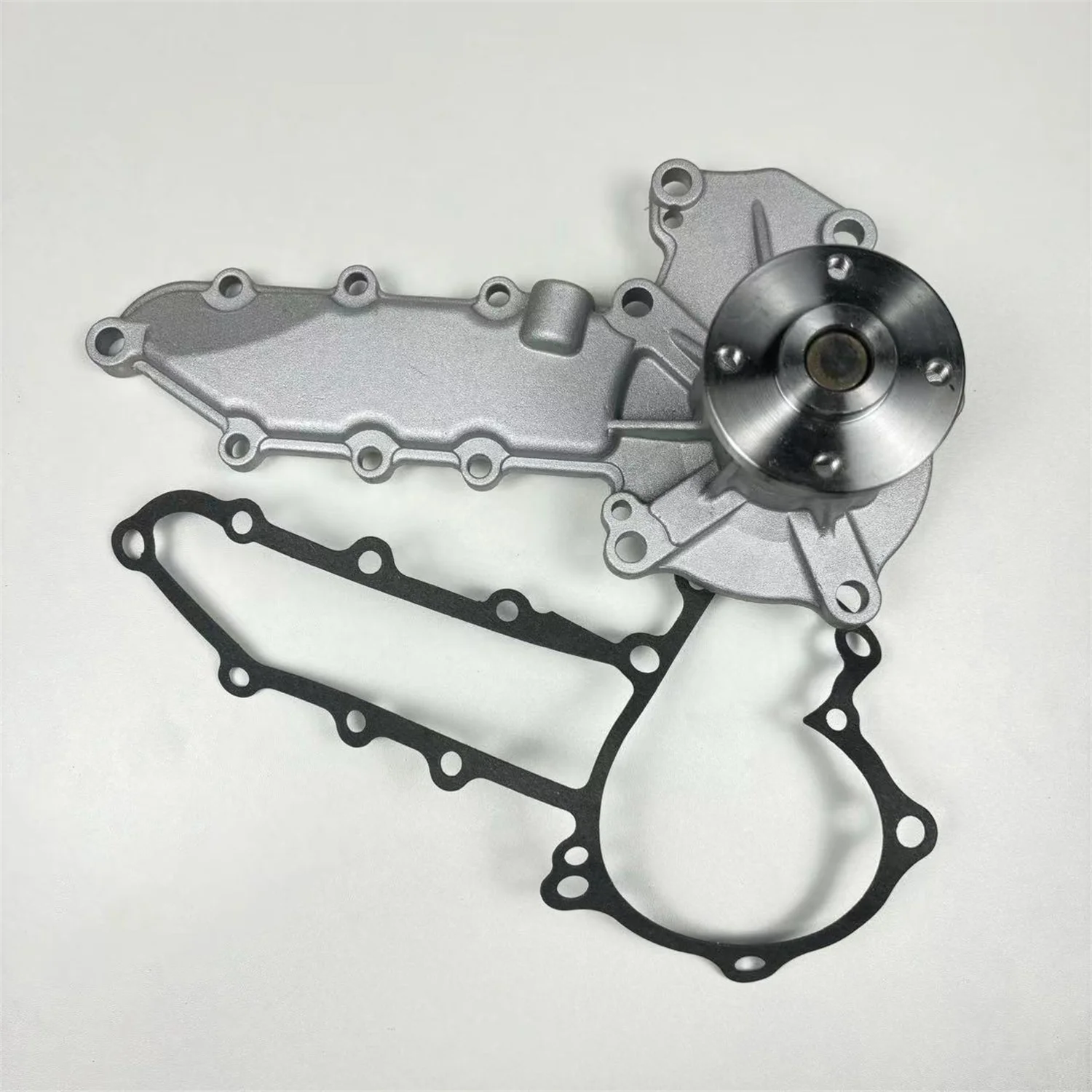 Водяной насос 1A051-73030 1A051-73032 1A051-73035 для двигателя Kubota D1503 D1703 D1803 V2003 V2203