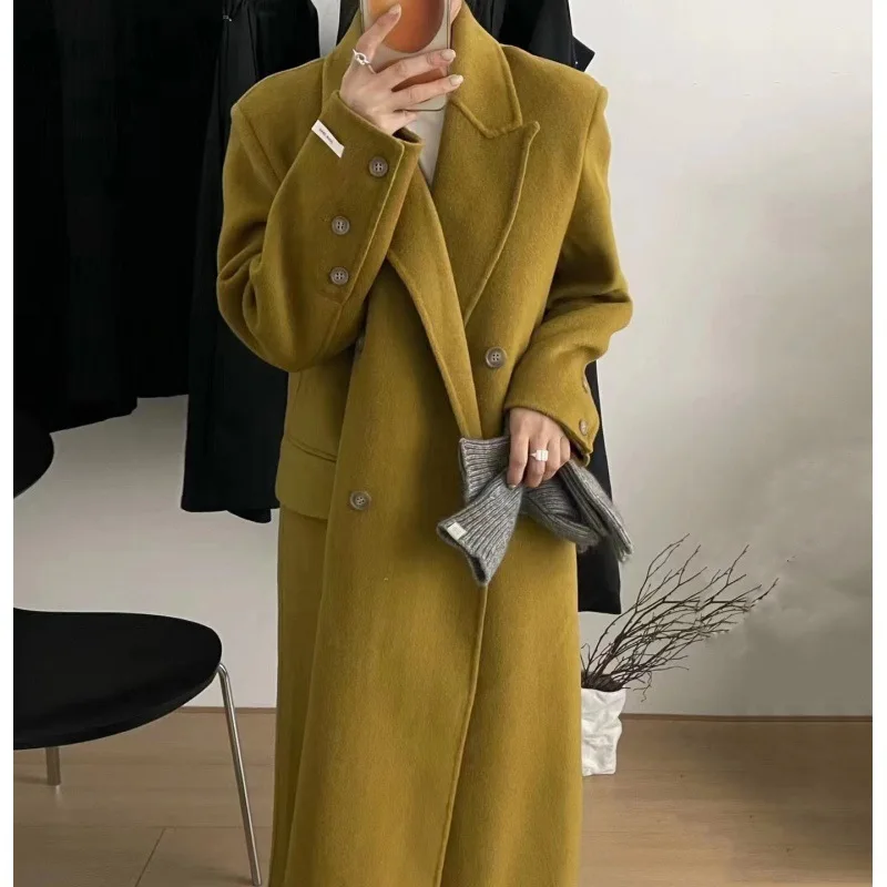 Женское двубортное шерстяное пальто