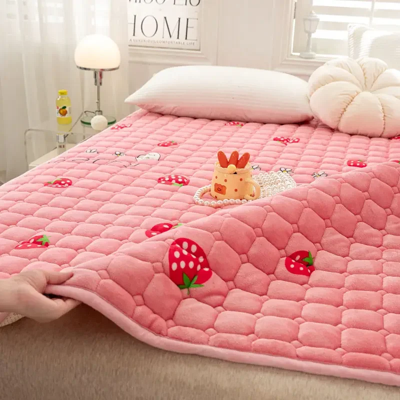 Складные плюшевые наматрасники милый мультяшный мягкий тонкий студенческий