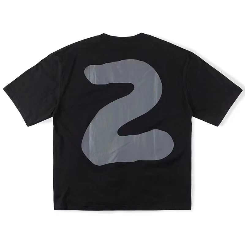 Летняя хлопковая черная футболка большого размера с коротким рукавом и принтом