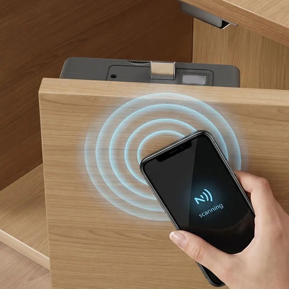 Фото Бесконтактный NFC-замок для выдвижных ящиков, невидимый дизайн, замок для шкафов с функцией считывания карт, двойное открытие, индикатор заряда батареи №1