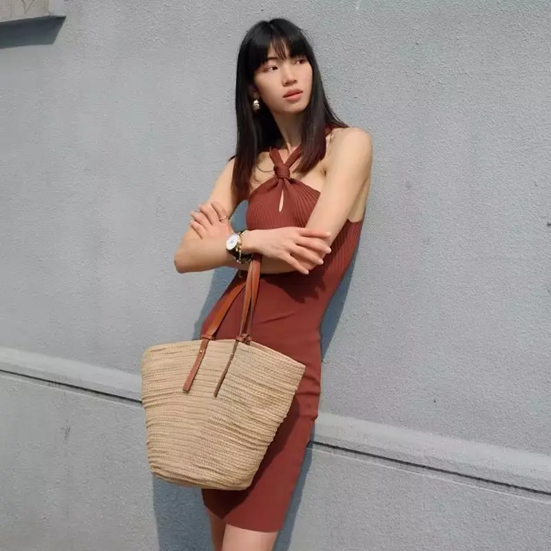 

2023 New Summer Knitted O-neck Sleeveless Tank Dress Women 6 Colors Elastic Slim Midi Sexy Twisted neck knit skirt