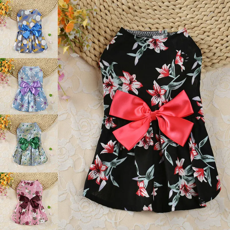 

Conch Beach Dress Dog Skirt Floral Dog Dress for Small Dogs Fashion Princess Dresses for Small Chihuahua Dress for Dogs Cats