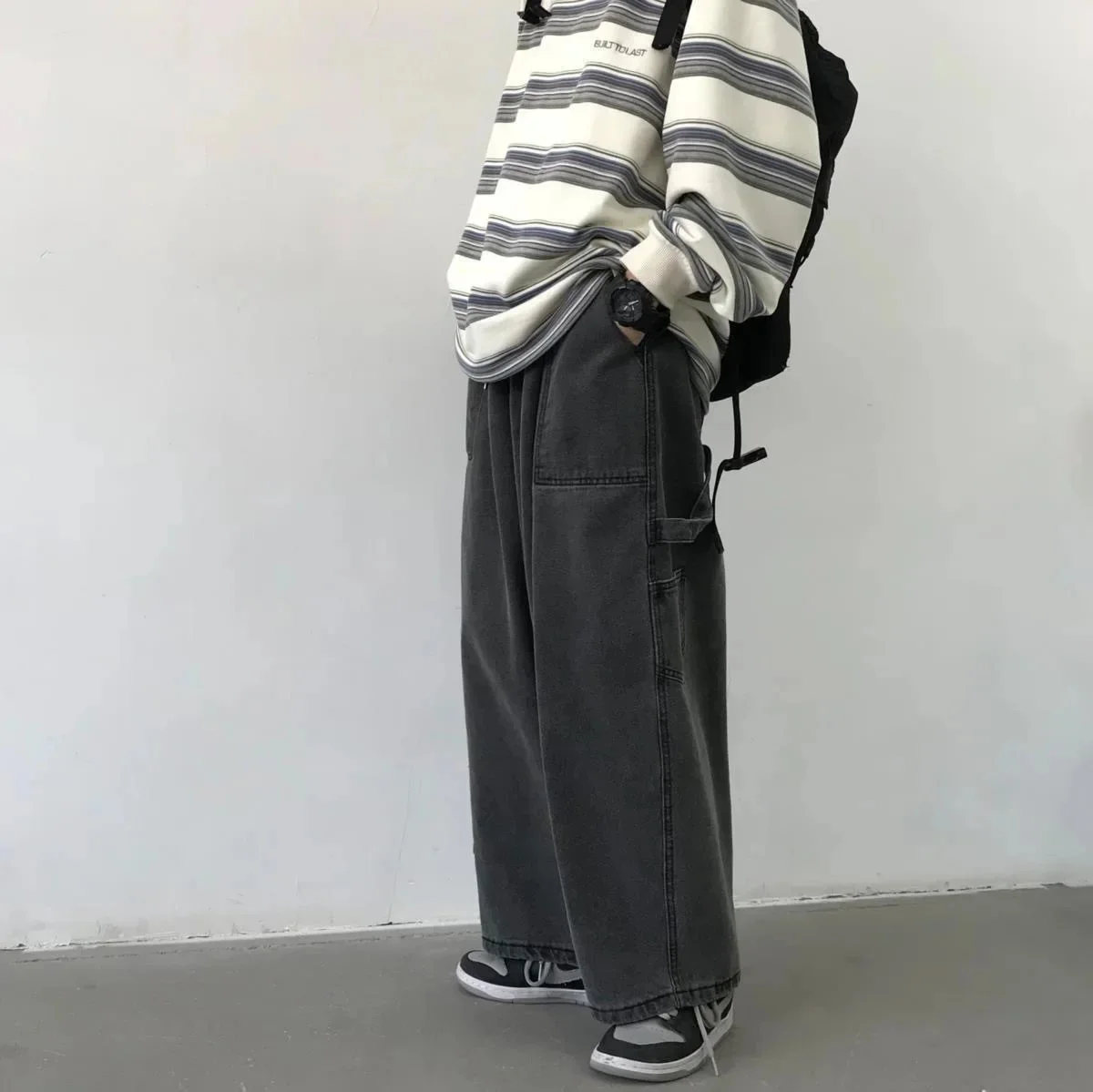 

Джинсы мужские свободного покроя с множеством карманов, брюки из денима с широкими штанинами, повседневные штаны в японском стиле Харадзюку, модель 5XL, уличная одежда, 2023