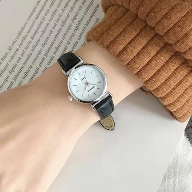 

Круглые кварцевые часы в стиле ретро с простым циферблатом из нержавеющей стали, повседневные наручные часы с кожаным ремешком, модные часы...