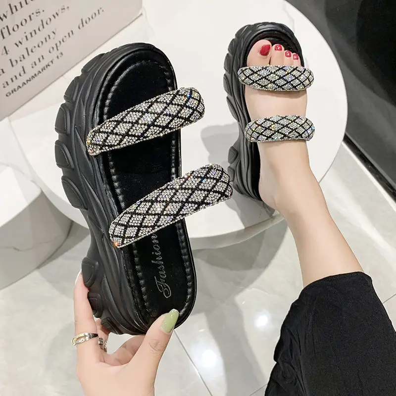 

European Station White Rhinestone Muffin Daddy Slippers Women's Summer 2022 New Thick Bottom Increased Casual Wedge Slippers