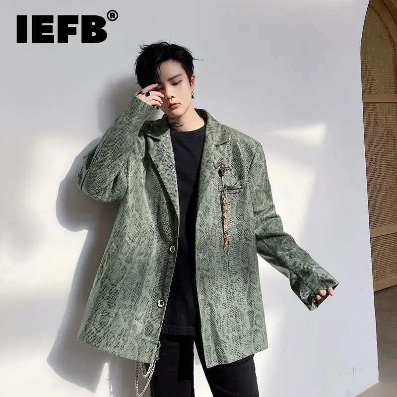 

IEFB Men's Green Blazer Personalized Snake Pattern Printed Suit Coat Including Pendant Spring 2022 New Oversized Jackets 9A0856