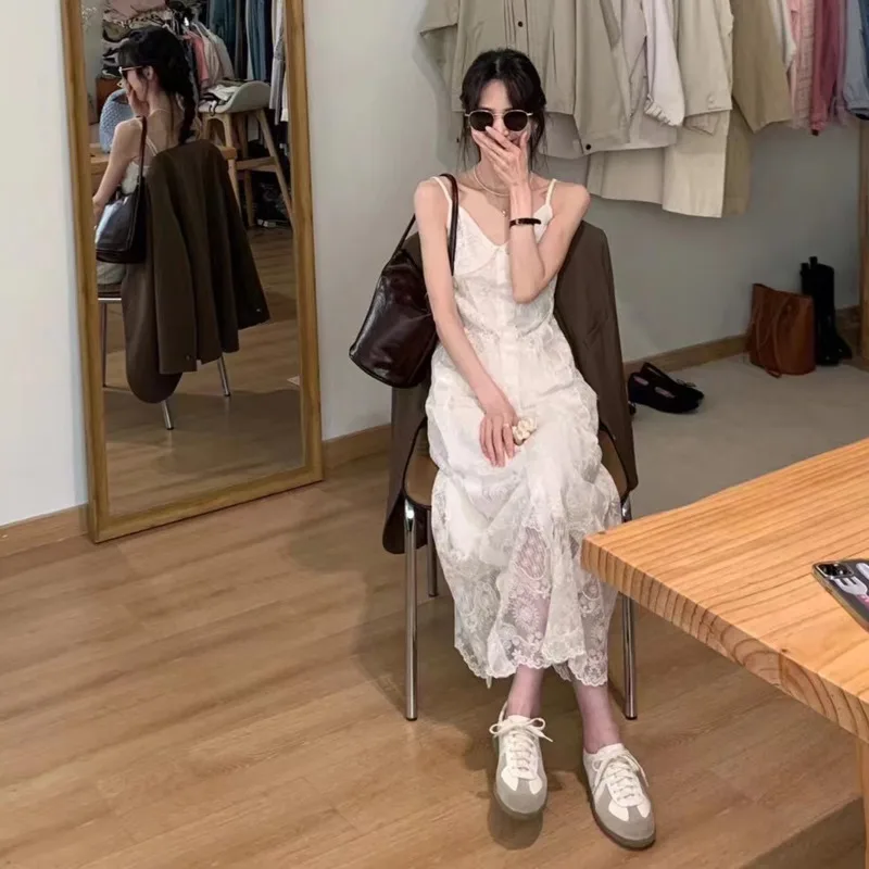 

Женское длинное кружевное платье, элегантное белое ажурное платье на бретелях, лето 2023