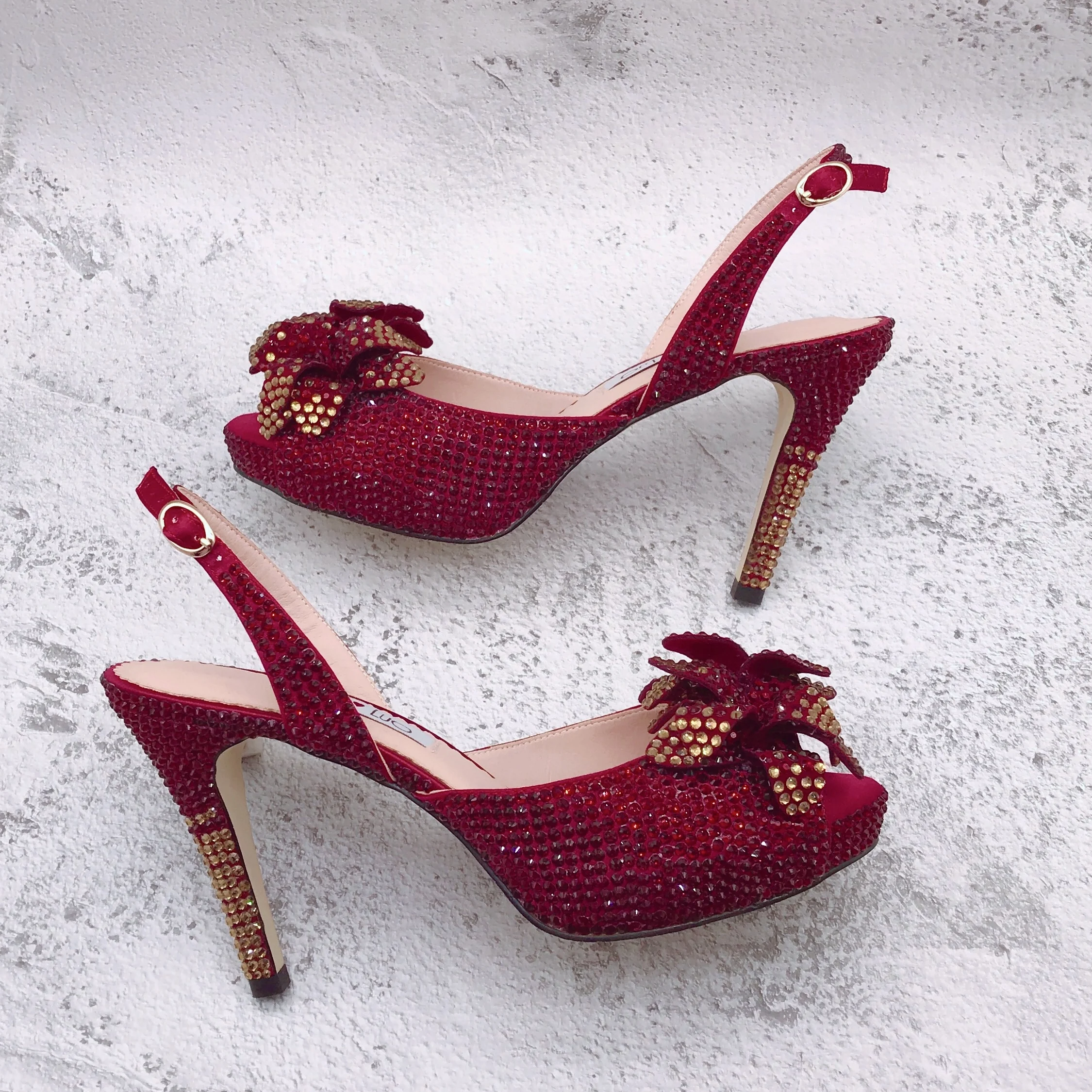 CHS1643 роскошные женские туфли ручной работы в новом дизайне свадебные с цветочным