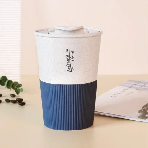 Портативная пластиковая чашка для кофе с крышкой