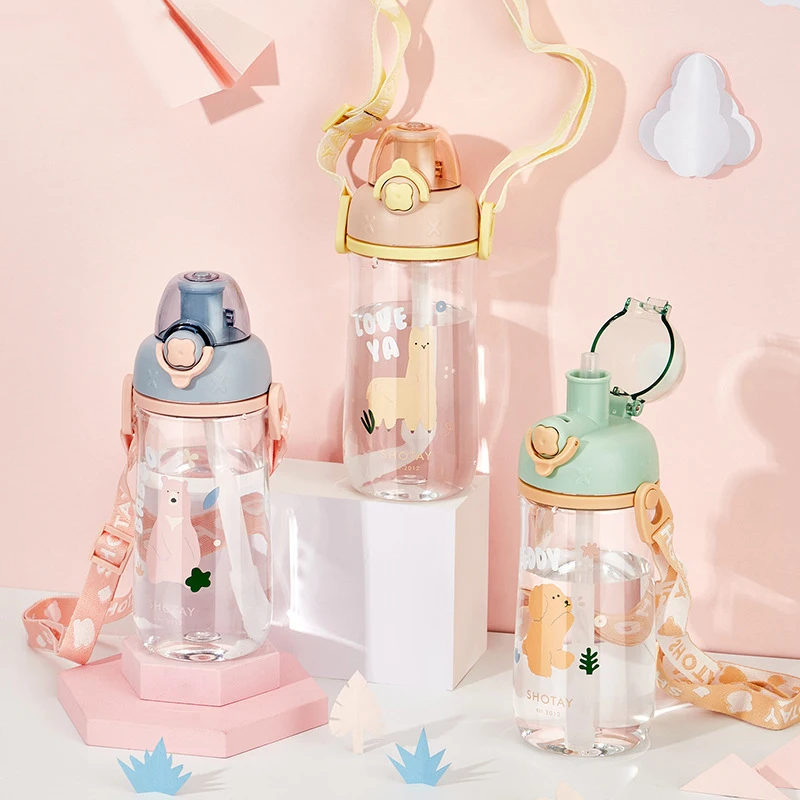 

Тритан Материал Спорт на открытом воздухе Бутылка для воды Портативный ремешок Детская прямая питьевая пластиковая чашка Мультяшная студе...