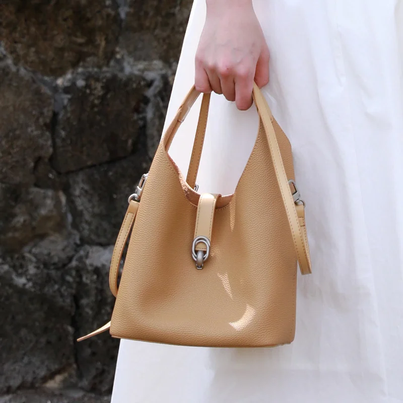 

Сумка-тоут из воловьей кожи в виде корзины для овощей