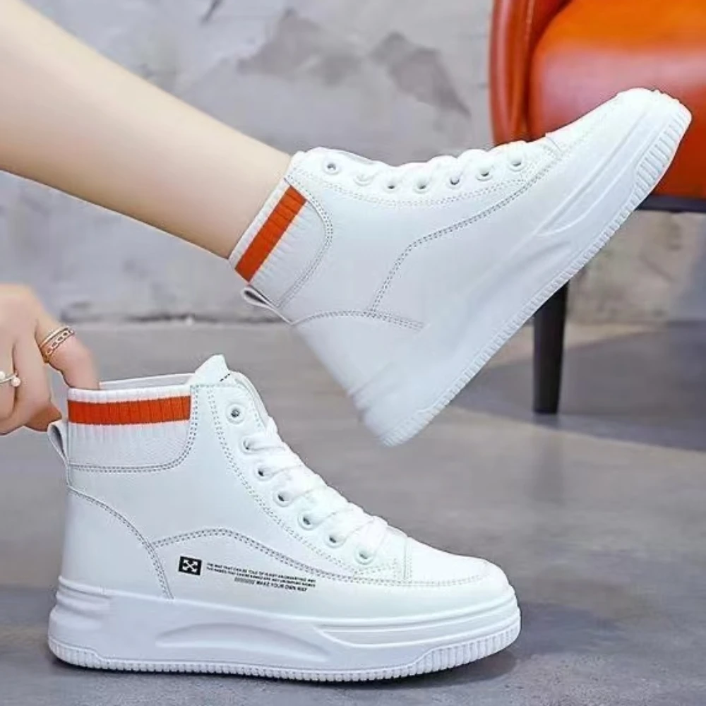 

Женские высокие кроссовки со шнуровкой, Студенческая обувь на плоской подошве, женская повседневная спортивная обувь для женщин, кожаная обувь на платформе, модная Вулканизированная обувь