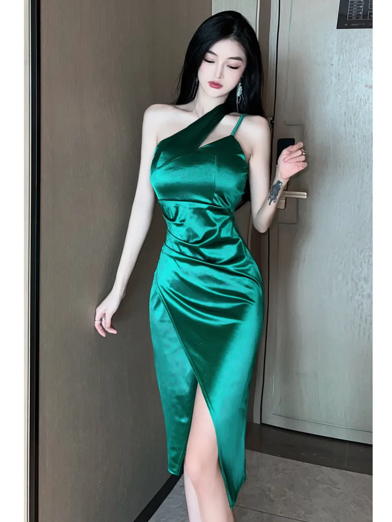 

2023 Summer Women's Sexy Spicy Girl Silk Smooth Satin hollow out Irregular Oblique Collar Fashion High Split Long Dress N4UR