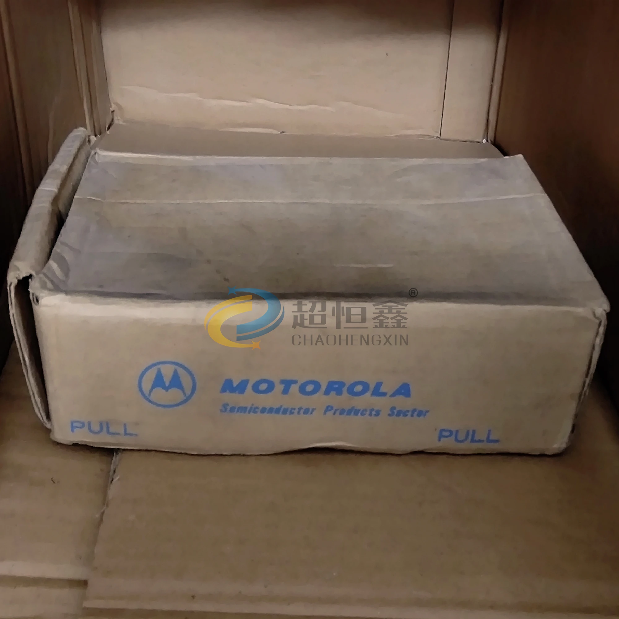 Продажа от 1 пары 100% американский оригинальный MOT BC546B BC556B 546B 556B TO-92 лазерное слово