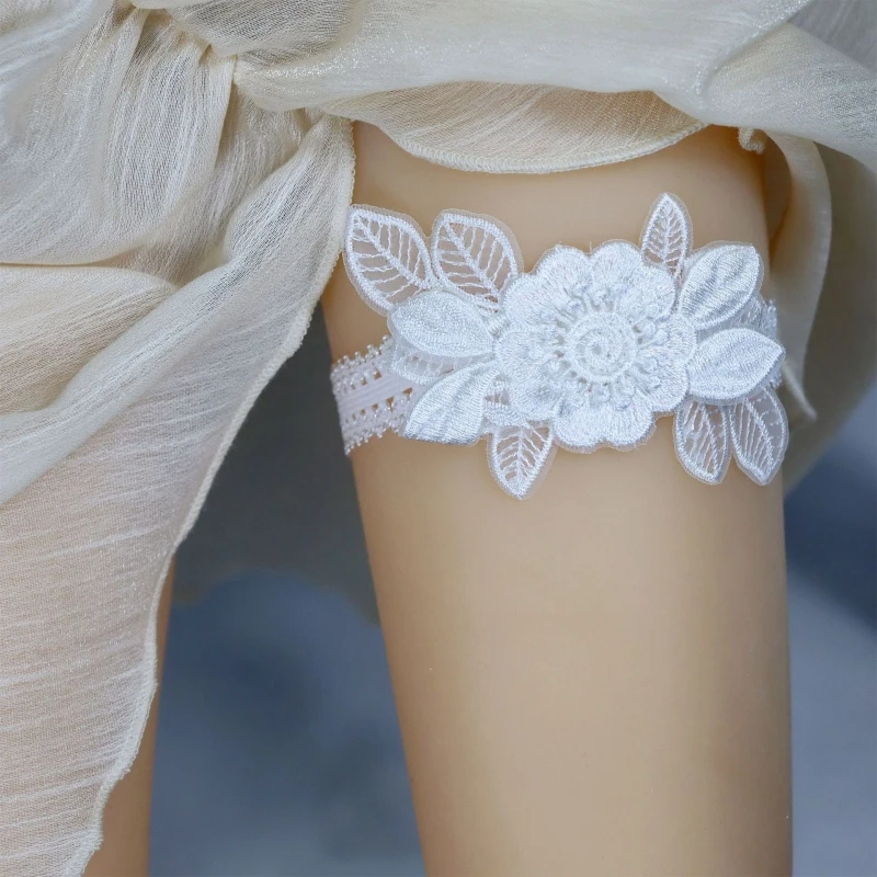

White Color Lace Flower Shape Leg Harness Chain Gothic Thigh Chain for Bikini