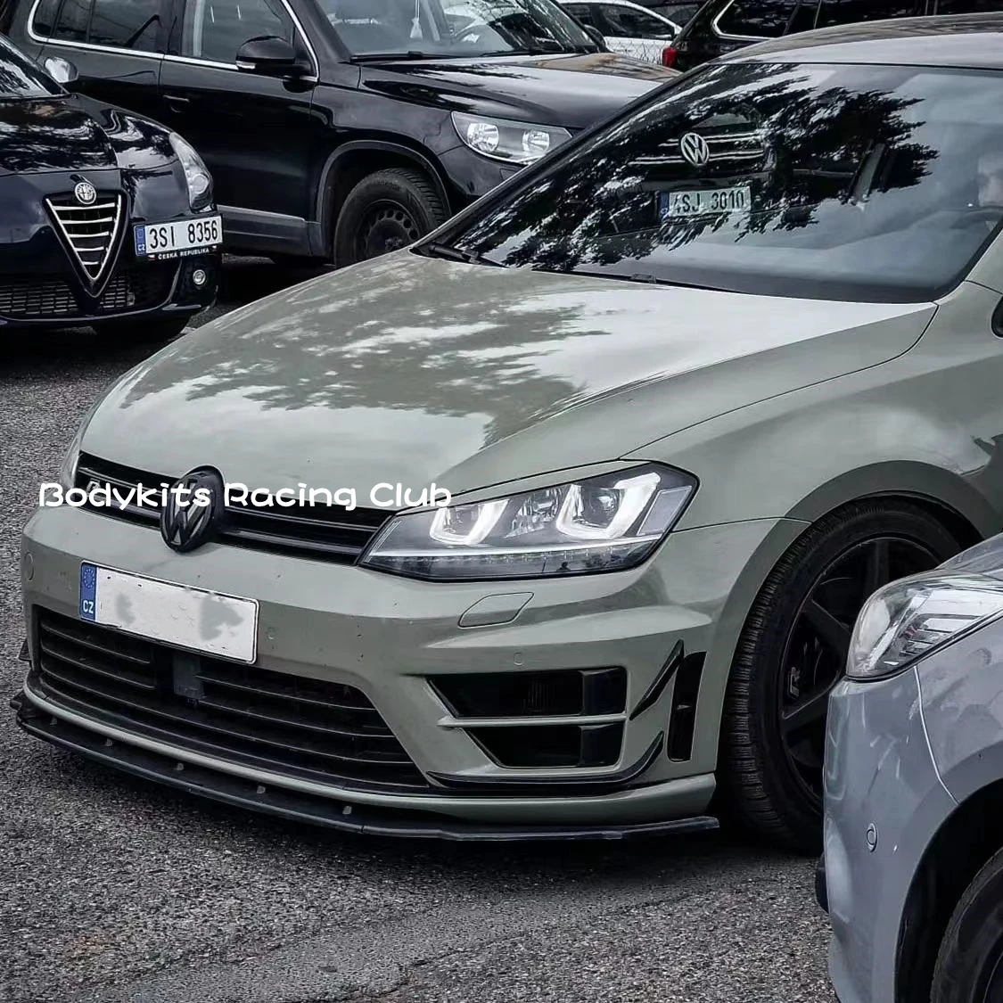 Глянцевый черный RevoZport Стиль передний бампер Aero Kit Canard Wings для Volkswagen Golf 7 GTI GTD R-line 2013-2016 Глянцевый черный RevoZport Стиль передний бампер Aero Kit Canard Wings для Volkswagen Golf 7 GTI GTD R-line 2013-2016