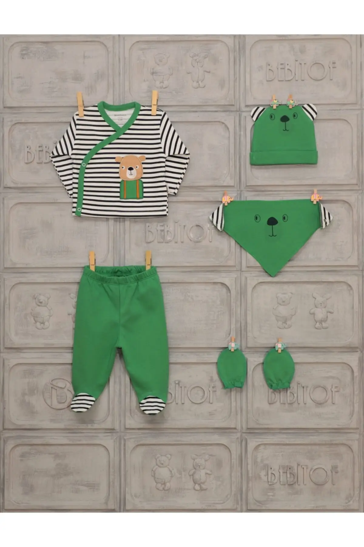 

Male Baby 0-3 Month Sweat Bear Hospital Output 100 Cotton 5 Li