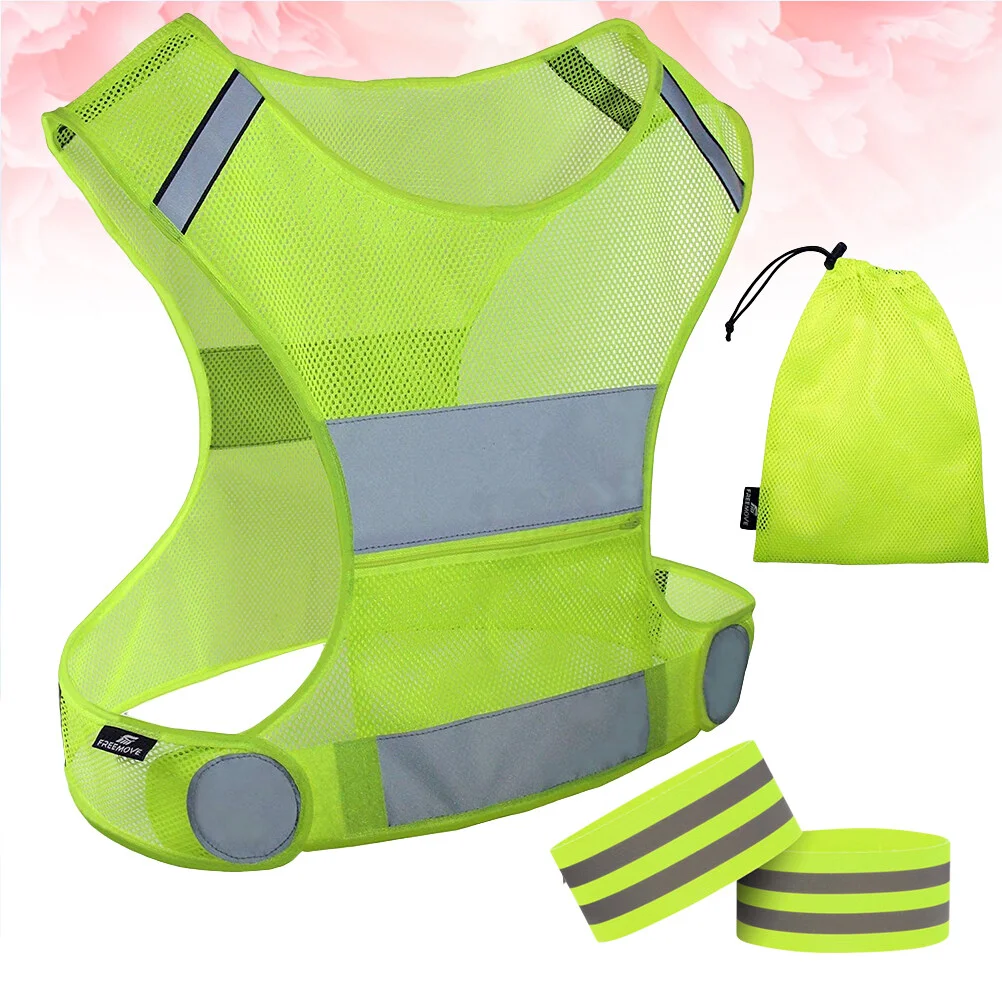 

1 Set Useful Reflective Vest Durable Running Vest Portable Reflective Vest Set with Wrist Strap (Yellow)