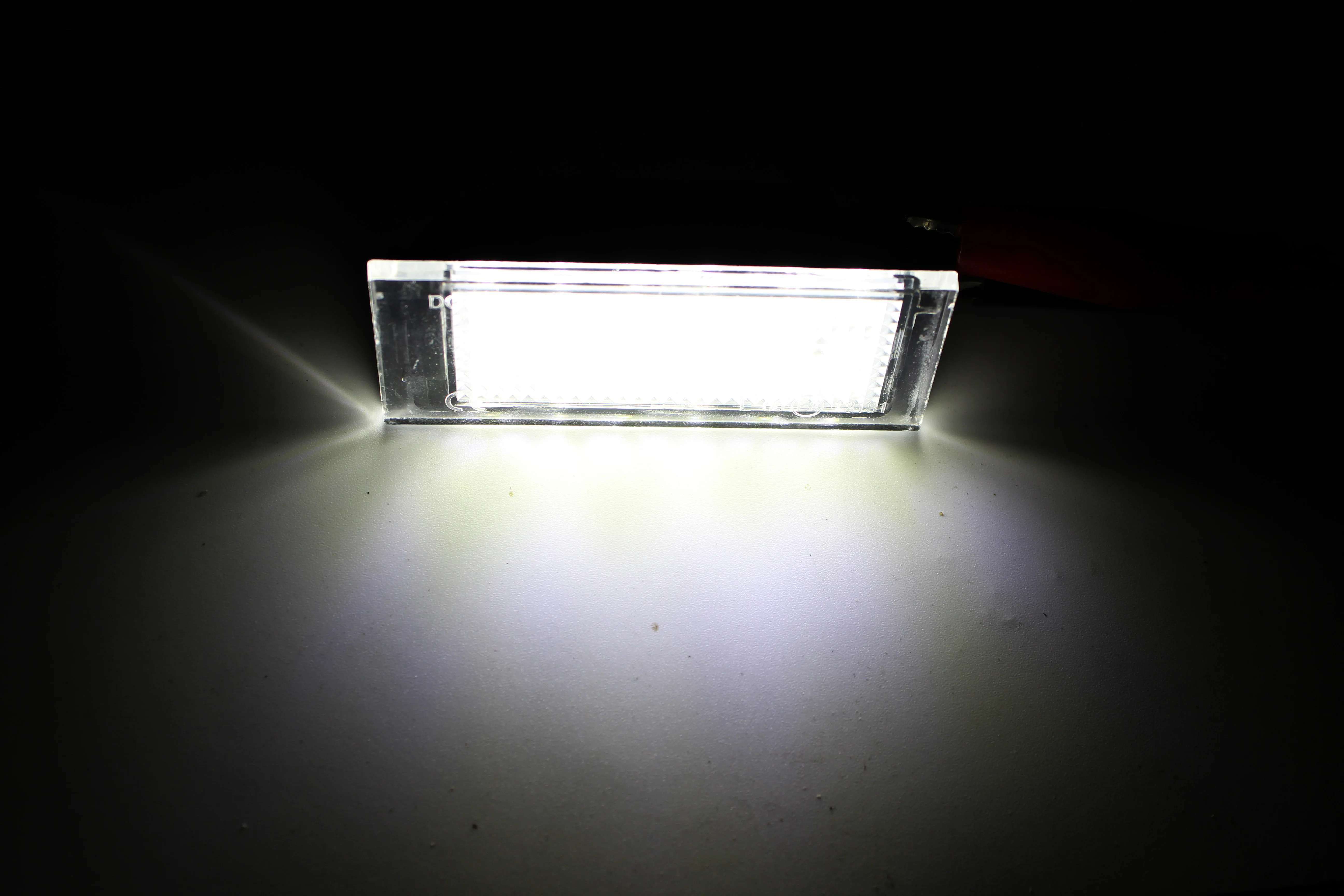 Идентификационный номерной знак для автомобиля