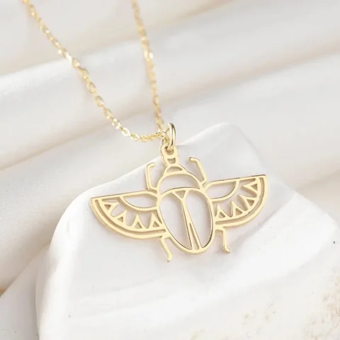 Золотопокрытое ожерелье с подвеской скарабеем из нержавеющей стали