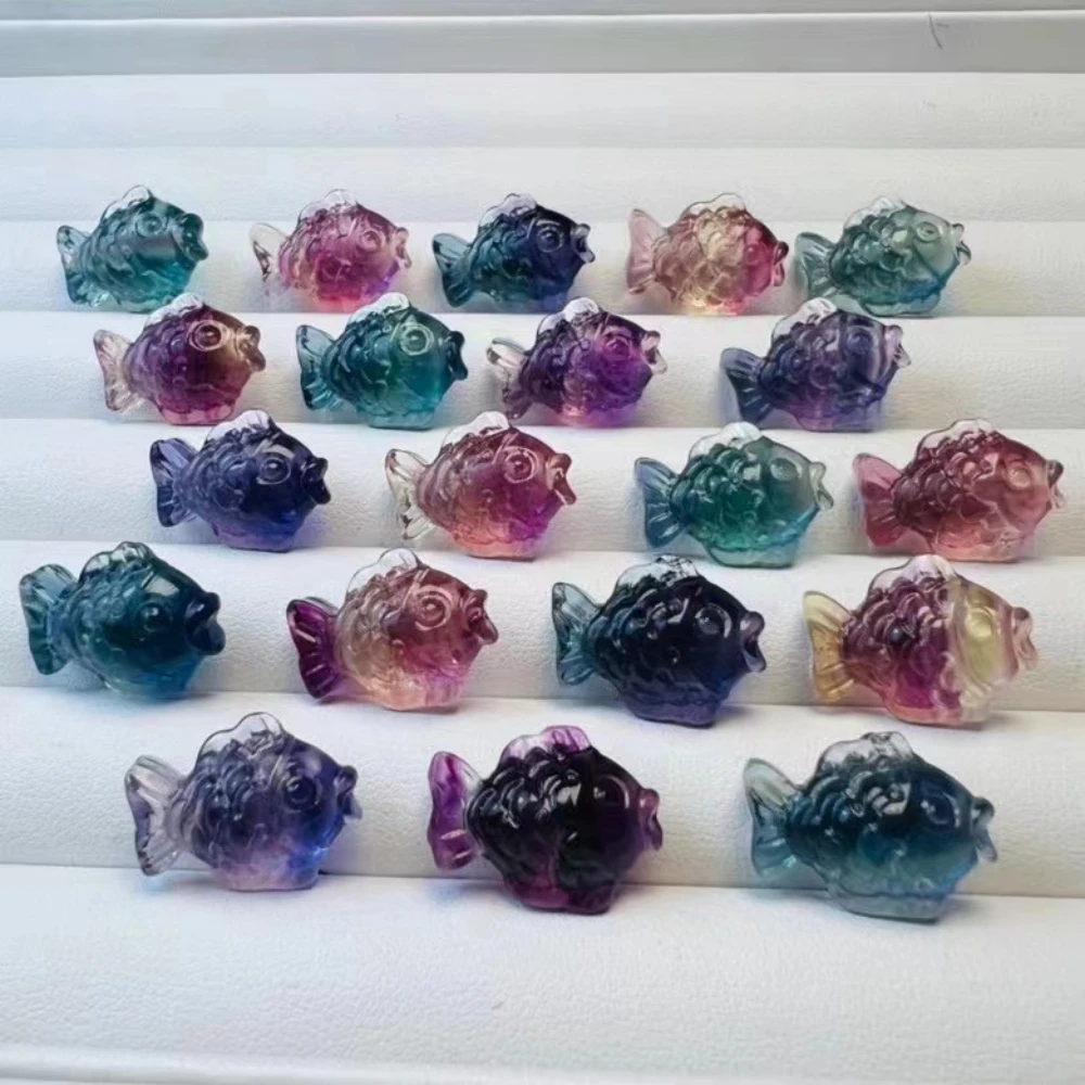 

Радужный флюорит фигурки рыбы