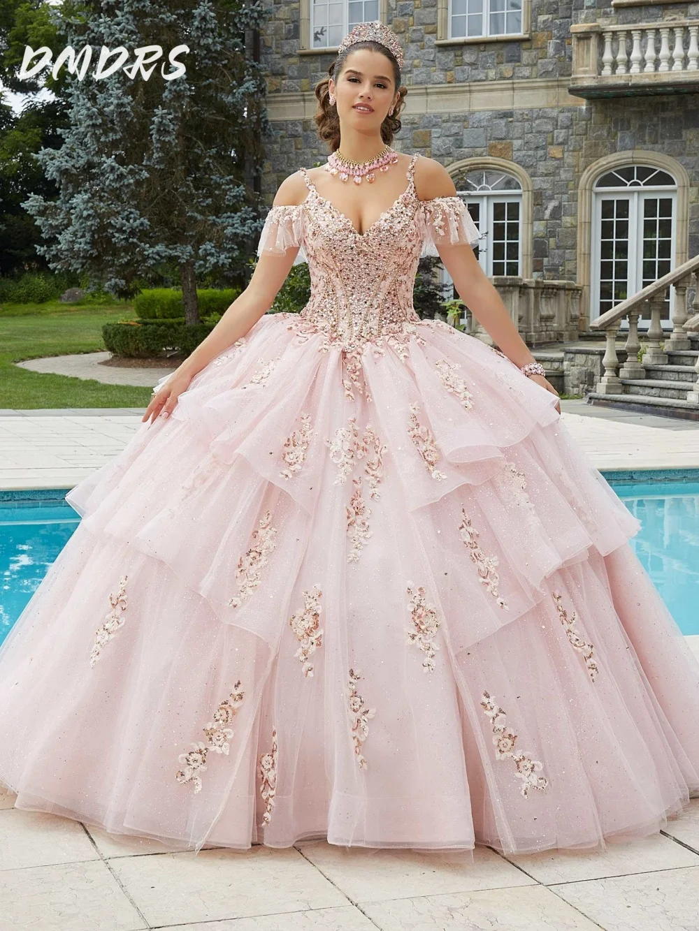 Элегантное платье Quinceanera с открытыми плечами 2025 элегантное вечернее на тонких