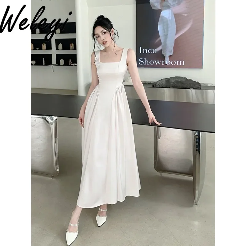 Французский нежный халат с рыбьей косточкой обтягивающее розовое платье на