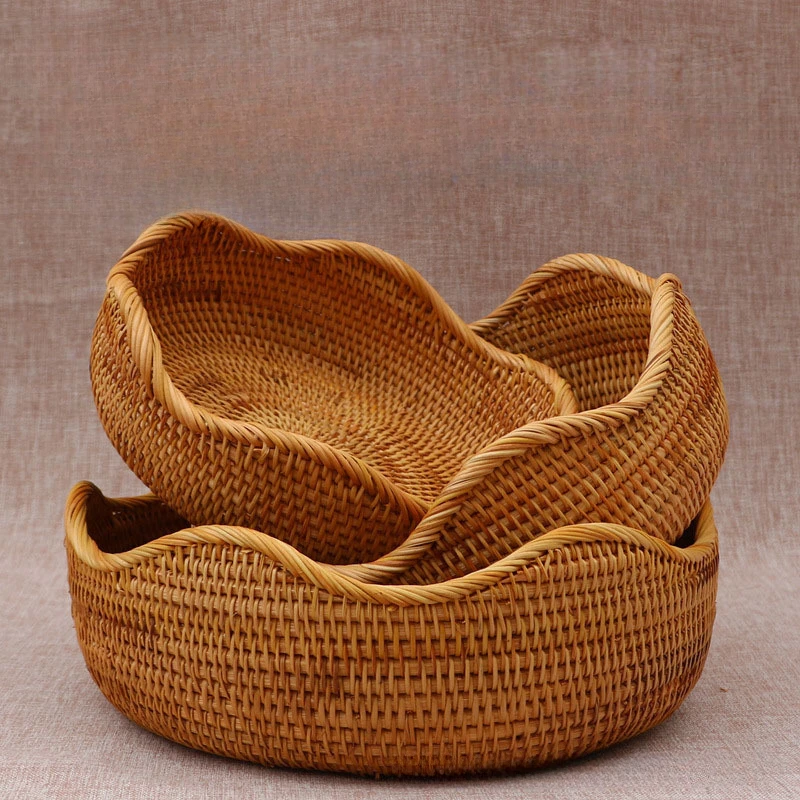 

Ретро корзина из ротанга