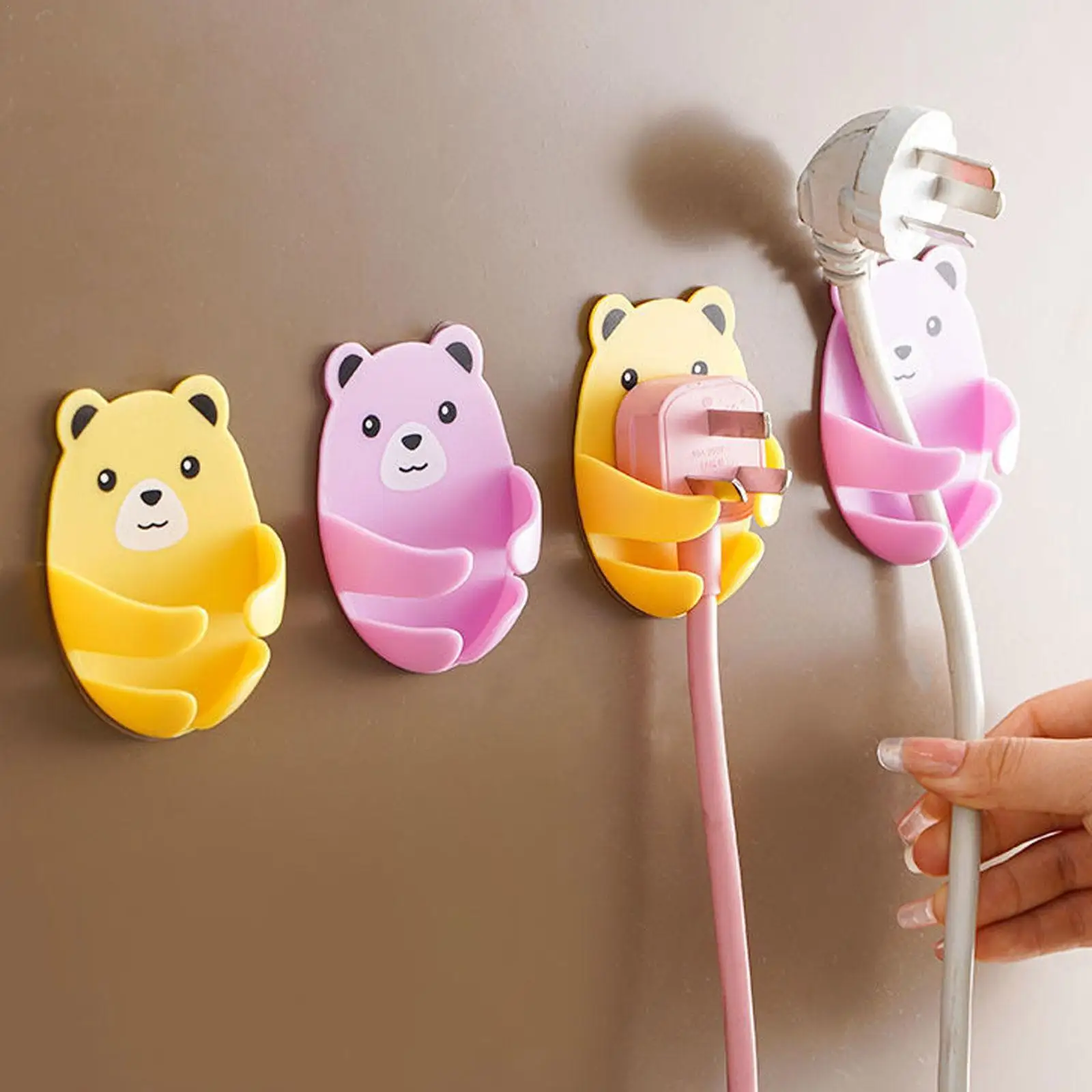 

1/2/4Pcs Cartoon Hug Bear Hole Free Hook Wire Plug Storage Plug Fixing Traceless Strong Adhesive Hook Kitchen Accessories