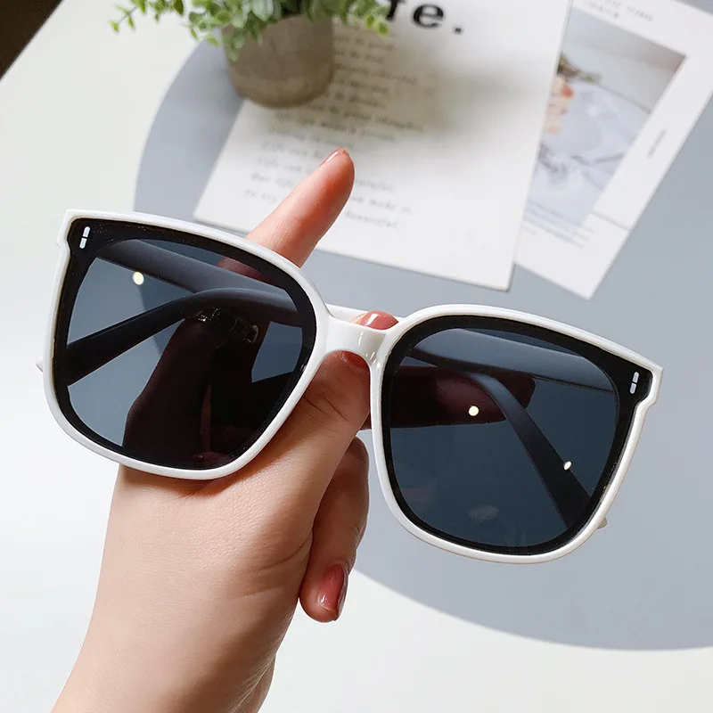 

2022 New Fashion Guy's Sun Glasses Polarized Sunglasses Men Classic Design Mirror Square Ladies Sunglasses Women Wholesale