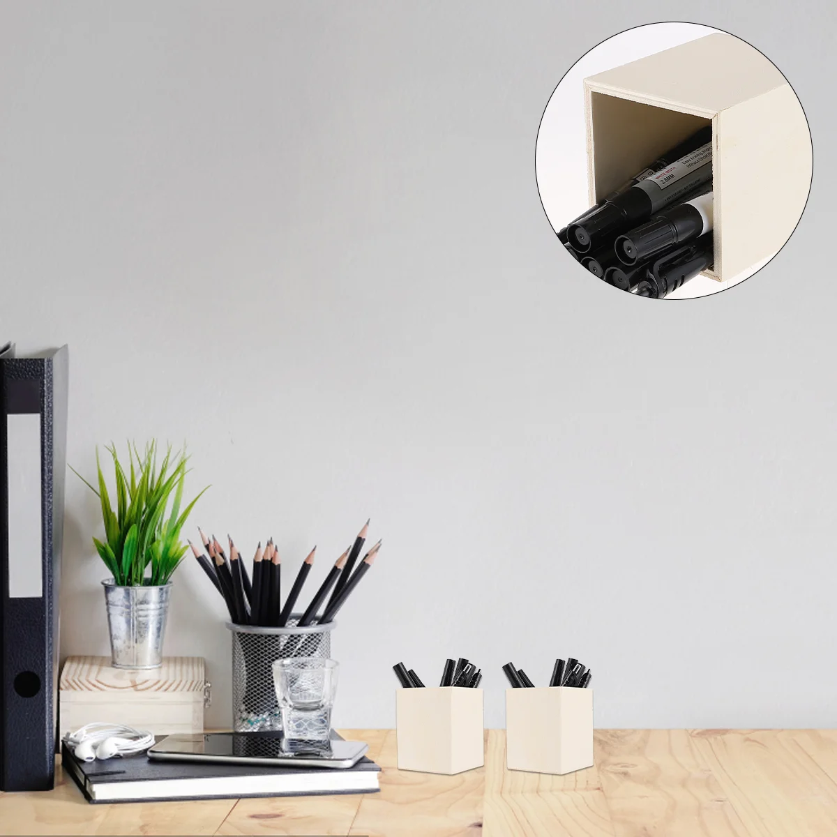 

2 Pieces Wooden Pen Holder Painting Brush Organizer Holder for Home Bedroom Decoration ( Quadrate ) Table