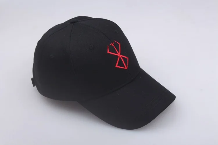 Мужская бейсболка с вышивкой в виде яйца короля