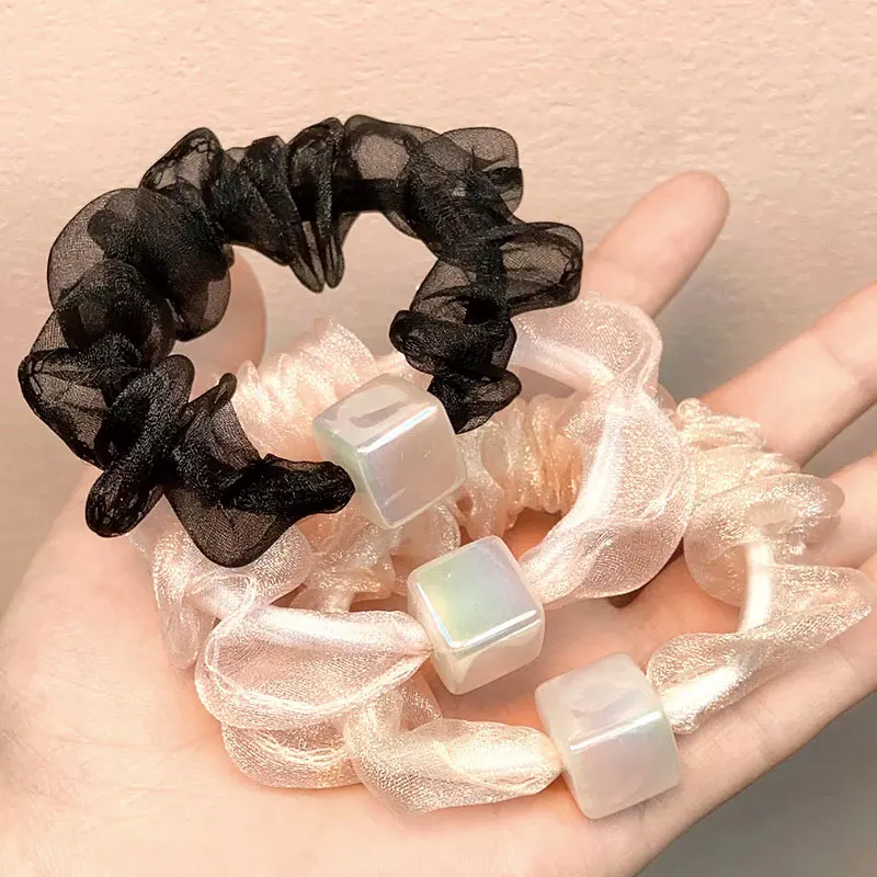 Рисунок 6 - Популярные женские повязки на голову