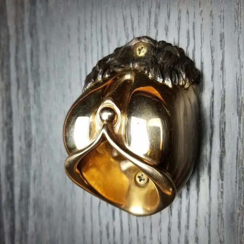 Открывалка для бутылок настенная бронзовая скульптура: богиня настенный