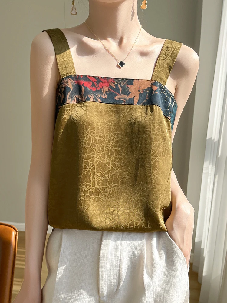 Майка женская атласная на бретельках