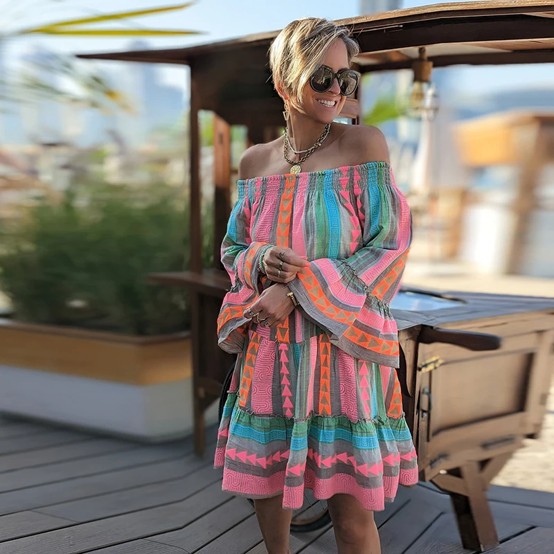 

Женское плиссированное платье макси в полоску, с коротким рукавом и поясом